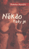 Někdo tady je - obálka