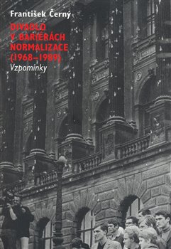 Obálka titulu Divadlo v bariérách normalizace (1968-1989)