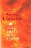 Dívka, která si hrála s ohněm (brož.) - obálka