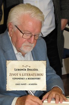 Levně Život s literaturou - Lubomír Doležal