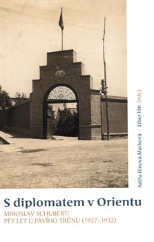 S diplomatem v Orientu koupíte na Kosmas.cz