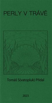 Perly v trávě koupíte na Kosmas.cz