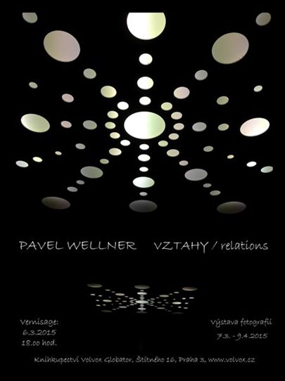 Série obrazů s názvem Vztahy.