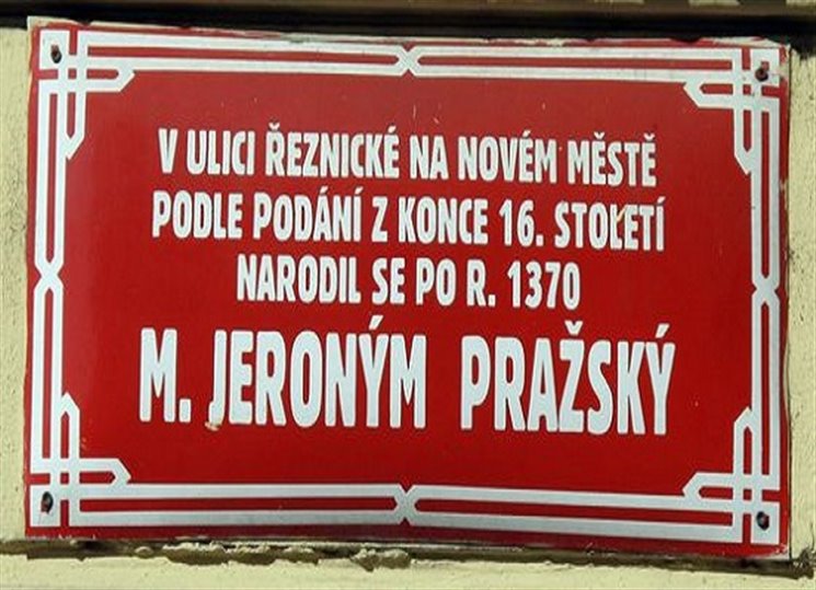 Knihu Svatý rváč o Jeronýmovi Pražském pokřtí socioložka Jiřina Šiklová a herec Petr Kostka. Knihu vydává nakladatelství Garamond.