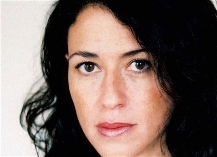 Z knihy čte Daniel Bambas, herec Divadla Na Vinohradech
V 19 h zavítá na čtení autorka knihy!