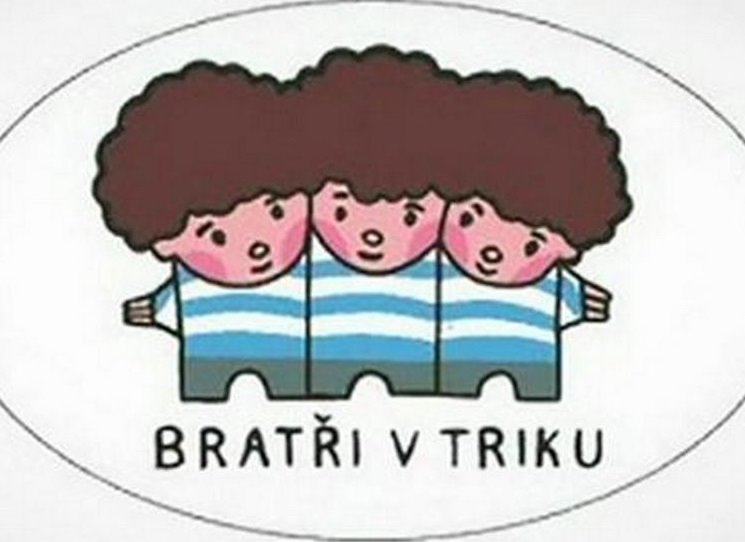 Tři nové tváře české prózy se svými knihami.