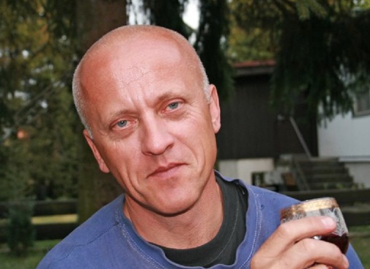 Nakladatelství Lidové noviny vás srdečně zve na setkání nad novou knihou MUDr. Jana Hnízdila.