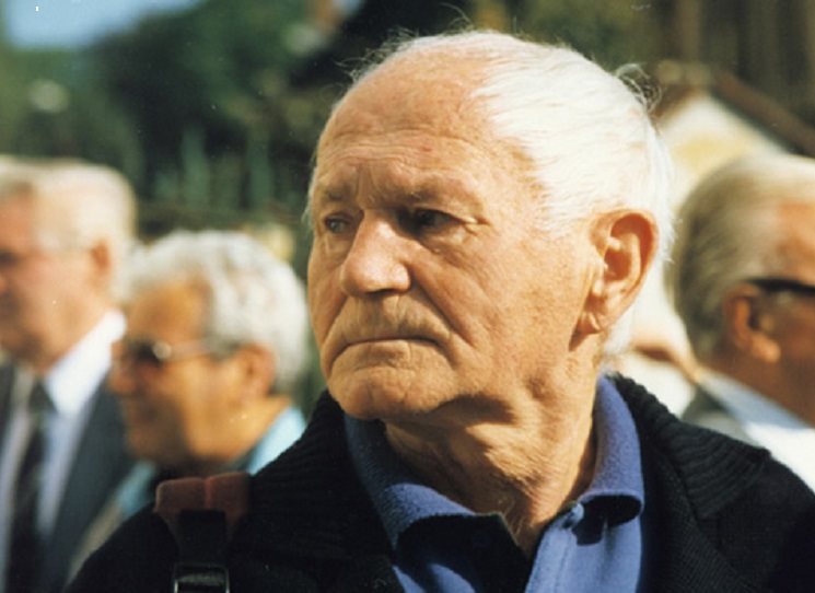 Beseda spojená s promítnutím dokumentárního filmu, který byl natočen ke 100. výročí narození Bohumila Hrabala.
Oliver Malina Morgenstern, Tomáš Mazal