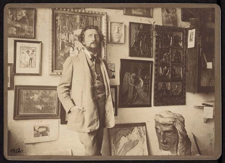 Josef Váchal (1884–1969) prožil v Praze přes čtyřicet let svého života. První procházka povede Starým Městem, kde se Váchal vyučil knihvazačem a kde měl svá první bydliště. Procházka bude doplněna návštěvou knihařské dílny Městské knihovny v Praze a kratší přednáškou o Váchalových knižních vazbách a jeho autorských knihách. Provádí PhDr. Hana Klínková, autorka publikace Josef Váchal / Kniha vzpomínek.