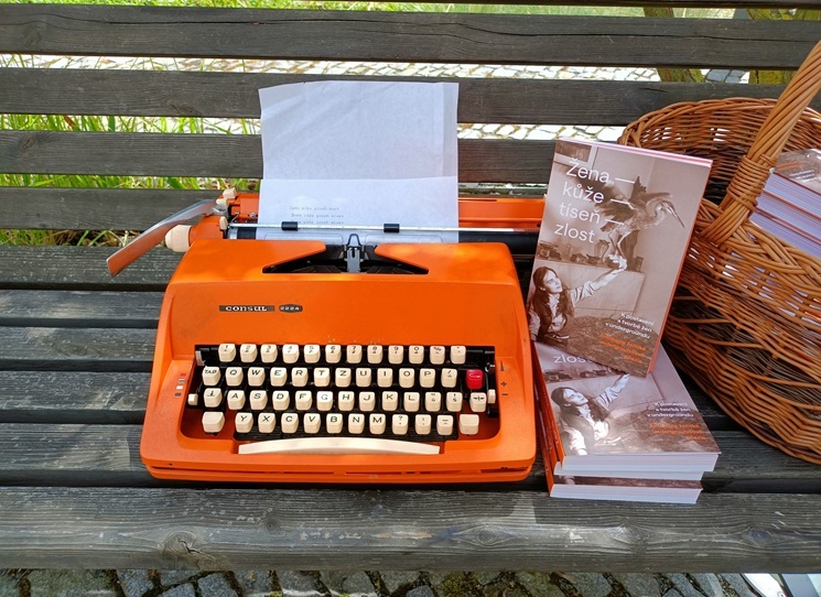 Underground - poezie - ženy - autenticita - Kristina Klímová (ed.), Radek Touš (ed.)